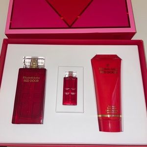 Elizabeth Arden - Red Door Fragrance Gift Set
